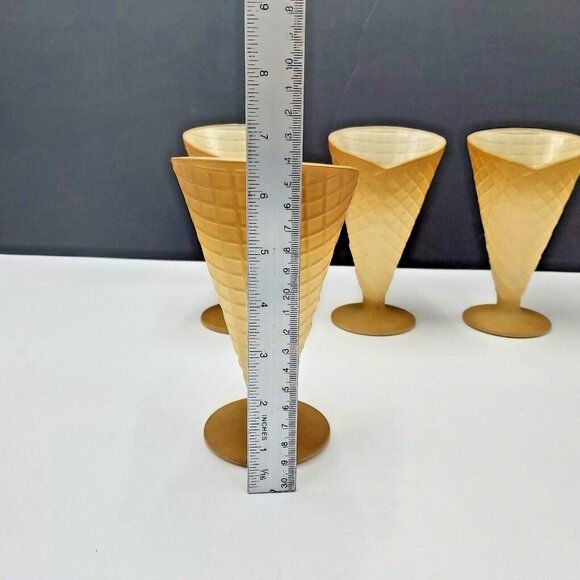 Bormioli Rocco Gelato  Dessert Biscotto Spray Waffle Cone Glasses-Made in Italy - Picture 4 of 6